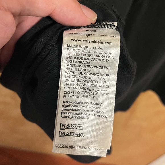 Calvin Klein Monogram Logo Crewneck T-Shirt - Picture 5 of 6